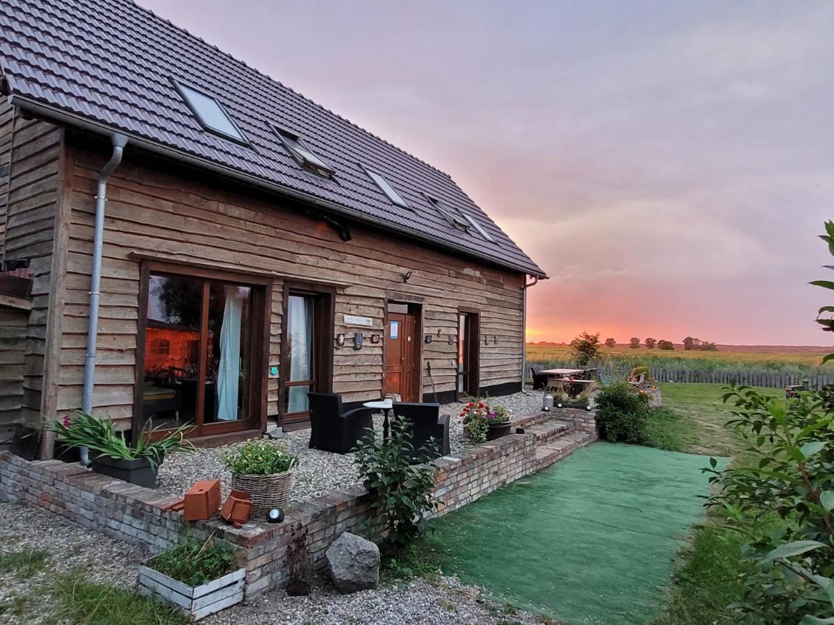 Dom Goscinny Ptaszarnia - Natura-Free Parking Świnoujście Buitenkant foto
